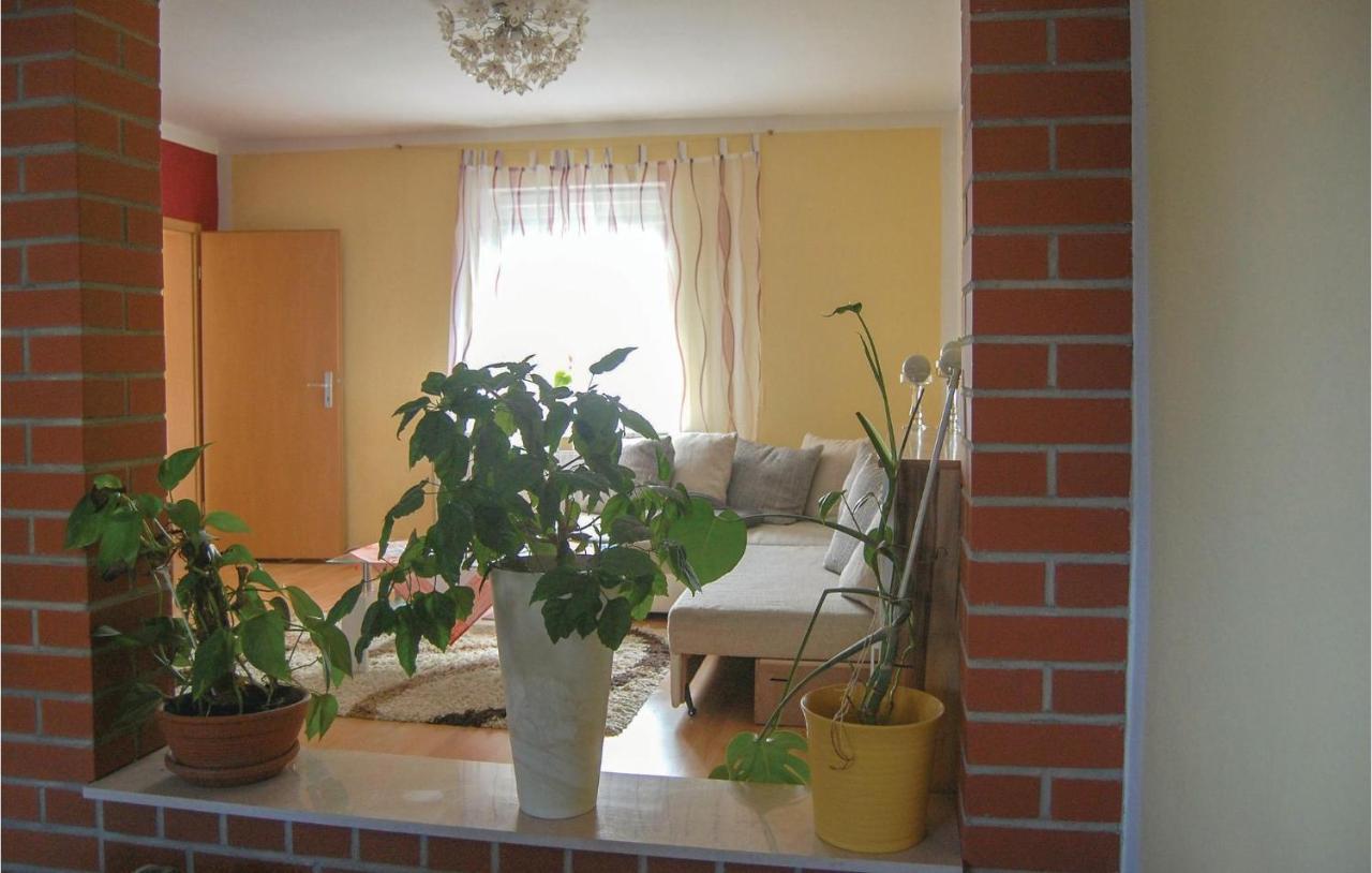 Awesome Apartment In Rostock With Wifi Esterno foto